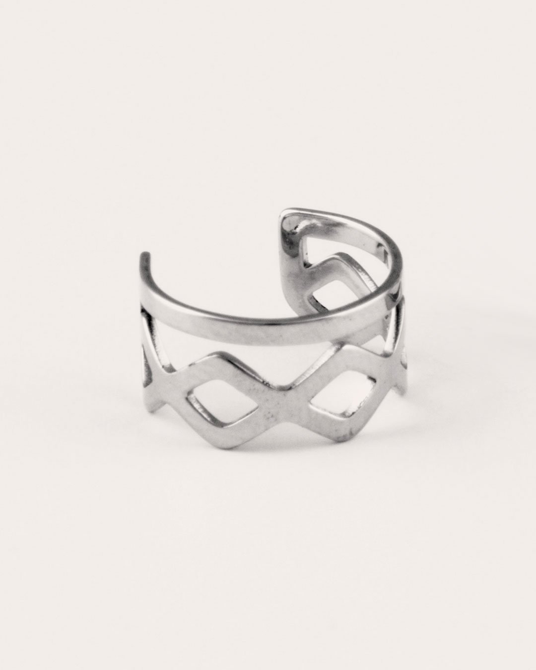 Ear Cuff Rombo Plateado