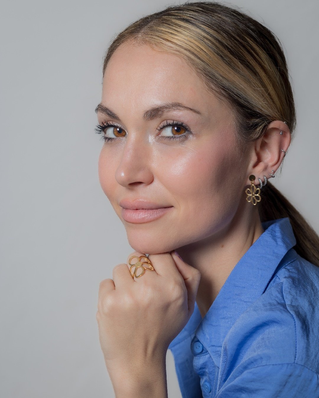 Anillo Acero Flor Dorado