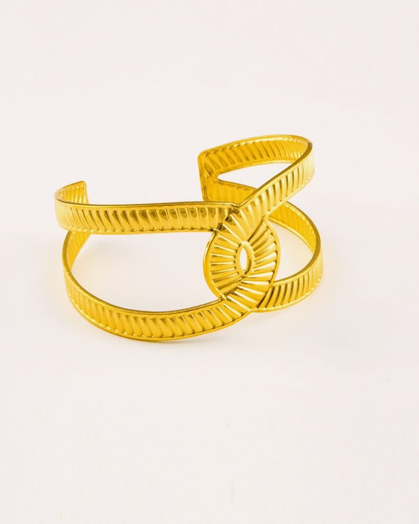 Pulsera de acero con baño de oro - Joyitas de Acero