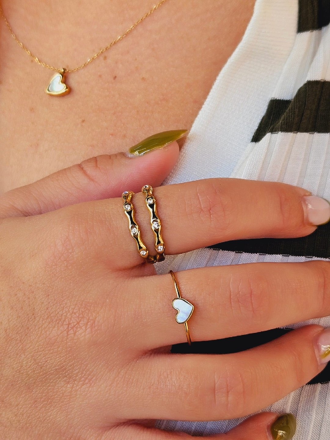 Anillo Acero Cuore Nácar